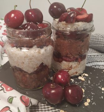 Overnight Oat con avena y cerezas