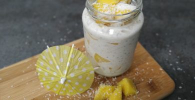 Avena Nocturna con Mango y Coco