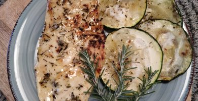 Pechuga de pollo marinada