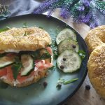 Queso crema y salmón ahumado