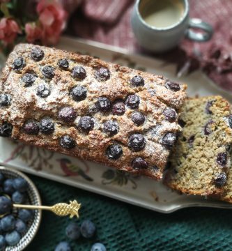 Bizcocho de arándanos sin gluten y sin azúcar