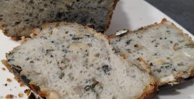 Pan alemán de espelta con semillas de calabaza y girasol